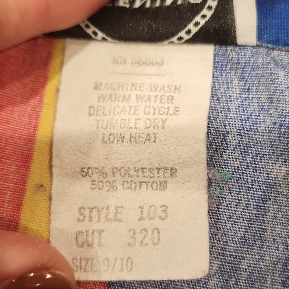 1980s Movie Theater Uniform Shirt - Picture 5 of 6